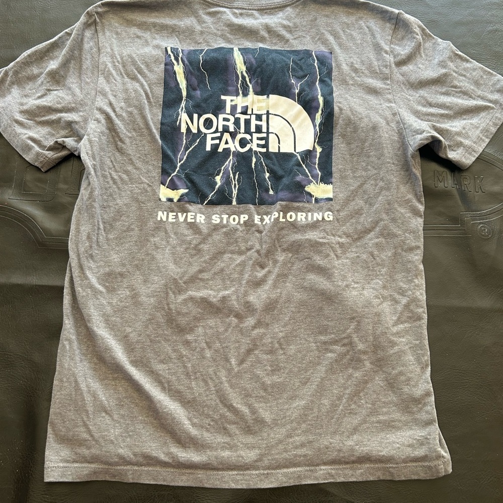 The North Face Men's T-Shirts Size Small - Picture 5 of 6